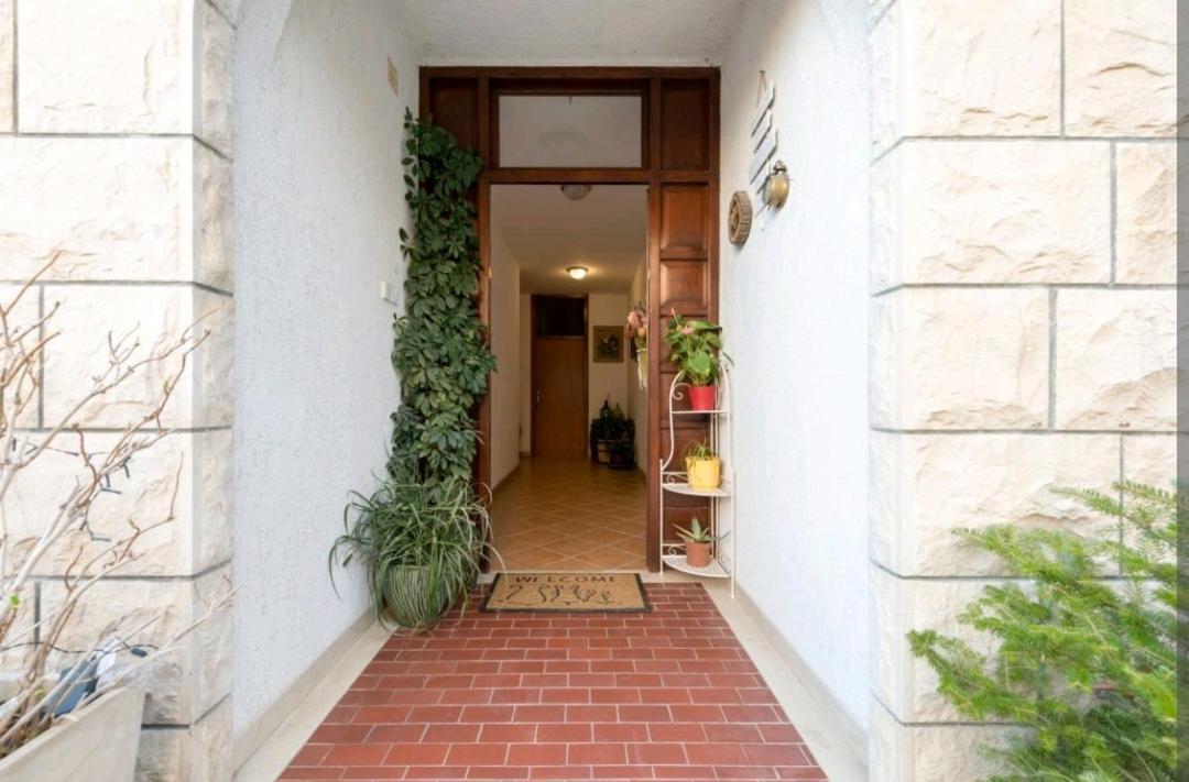 Apartments Siesta Sumartin Exterior photo